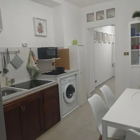 Casa Aragona *